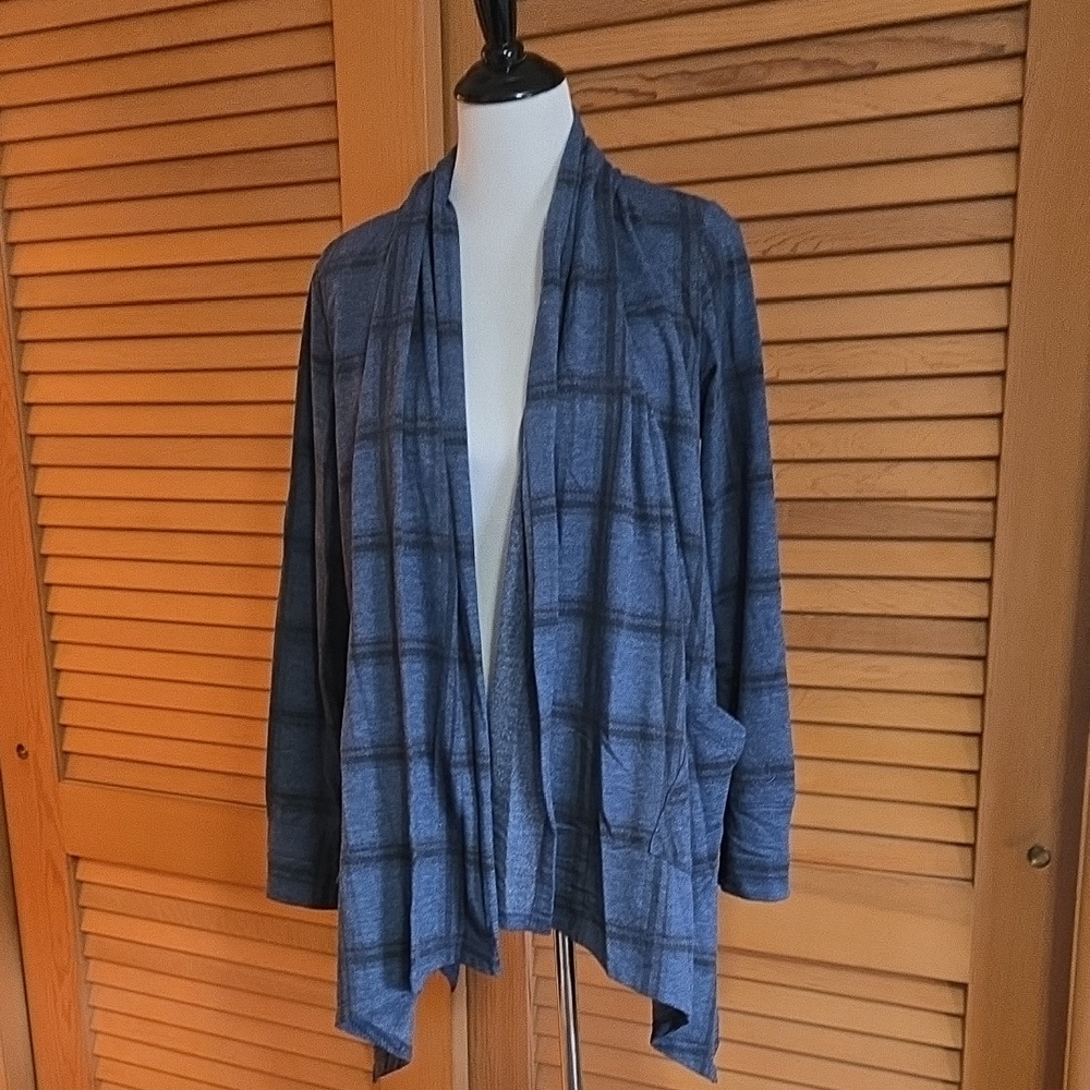 Cuddl Duds Blue Plaid Open-Front Draped Cardigan